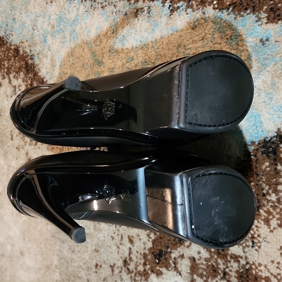 Versace Platform Stiletto - Picture 2 of 3